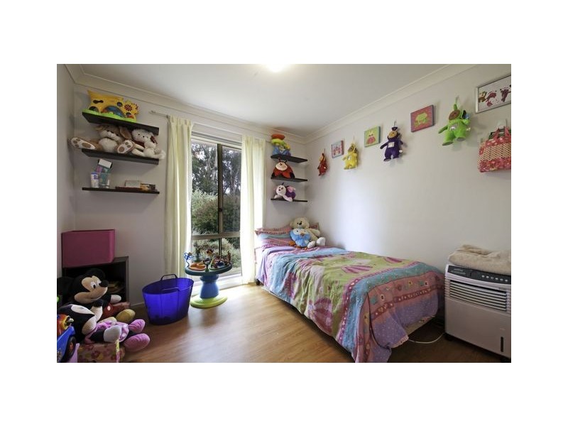 13 Kilburn Close, Dunlop ACT 2615