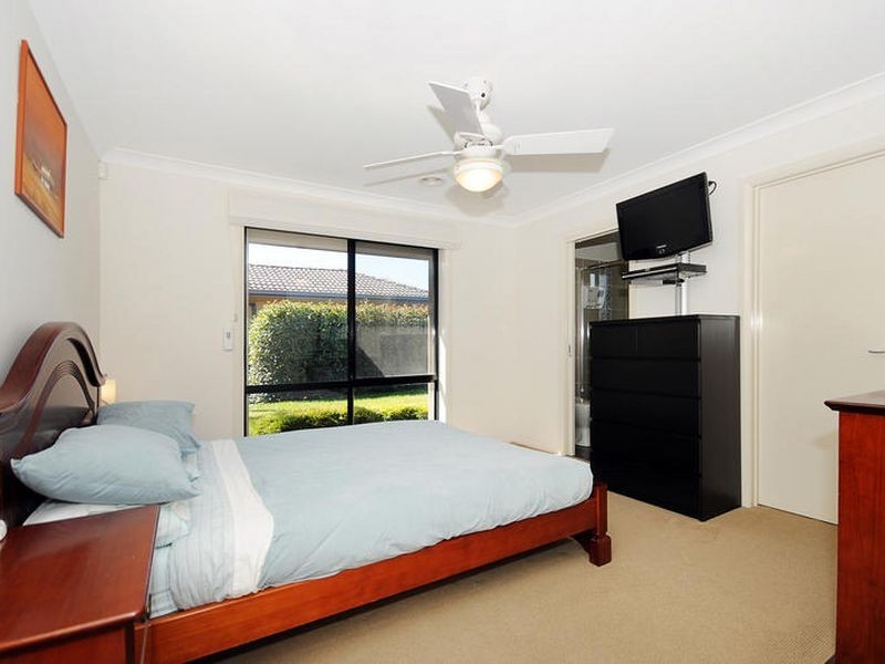 4 Branson Street, Dunlop ACT 2615