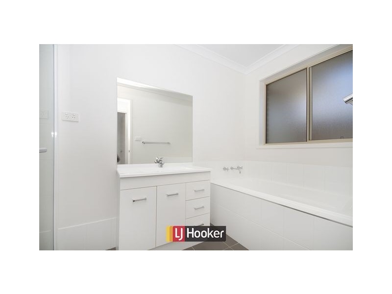 47 John Holt Street, Macgregor ACT 2615