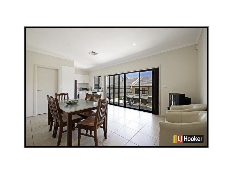 18 Eckley Street, Gungahlin ACT 2912