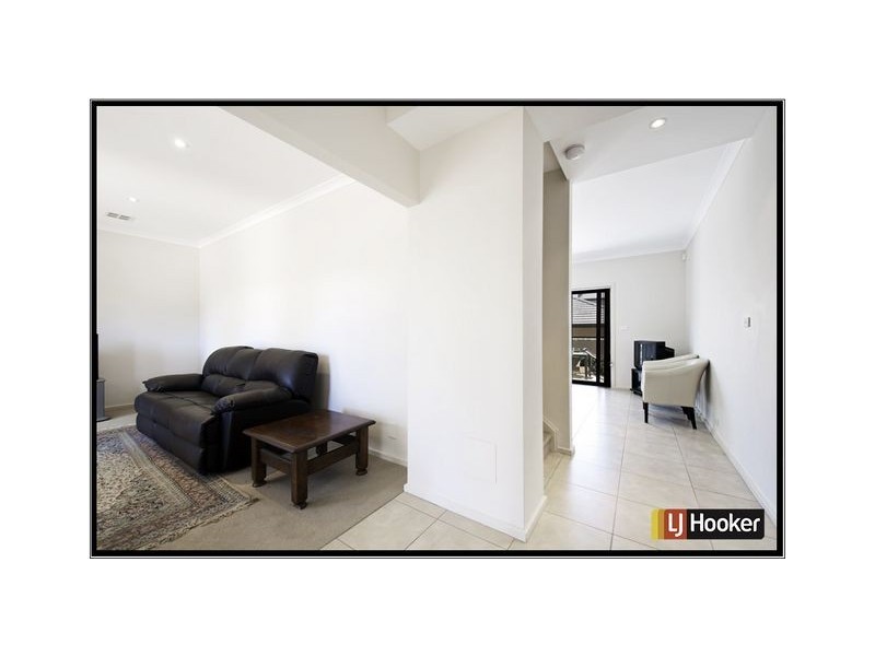 18 Eckley Street, Gungahlin ACT 2912