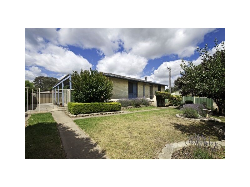 22 Eddlington Street, Fraser ACT 2615