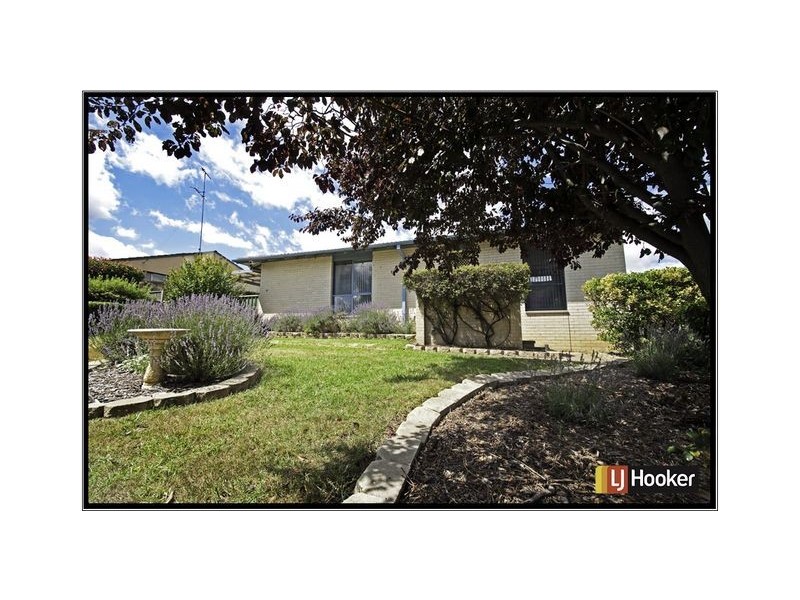 22 Eddlington Street, Fraser ACT 2615