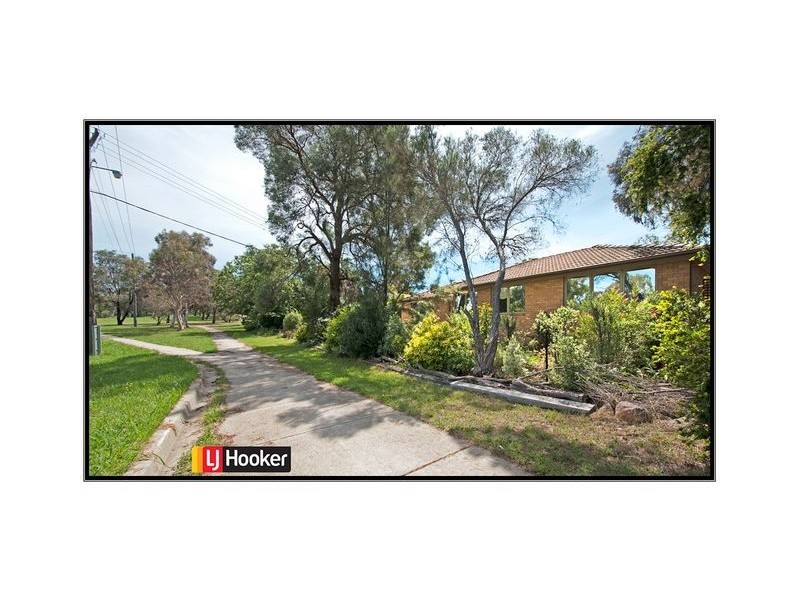 10 Scattergood Place, Spence ACT 2615