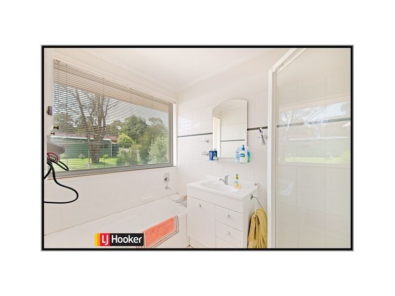 10 Scattergood Place, Spence ACT 2615