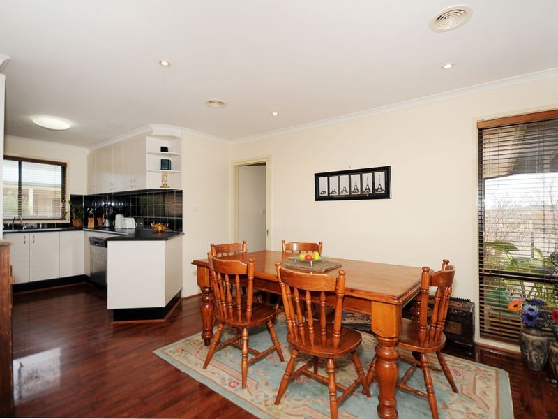 2 Coolgardie Street, Dunlop ACT 2615