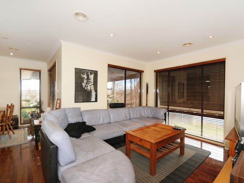 2 Coolgardie Street, Dunlop ACT 2615