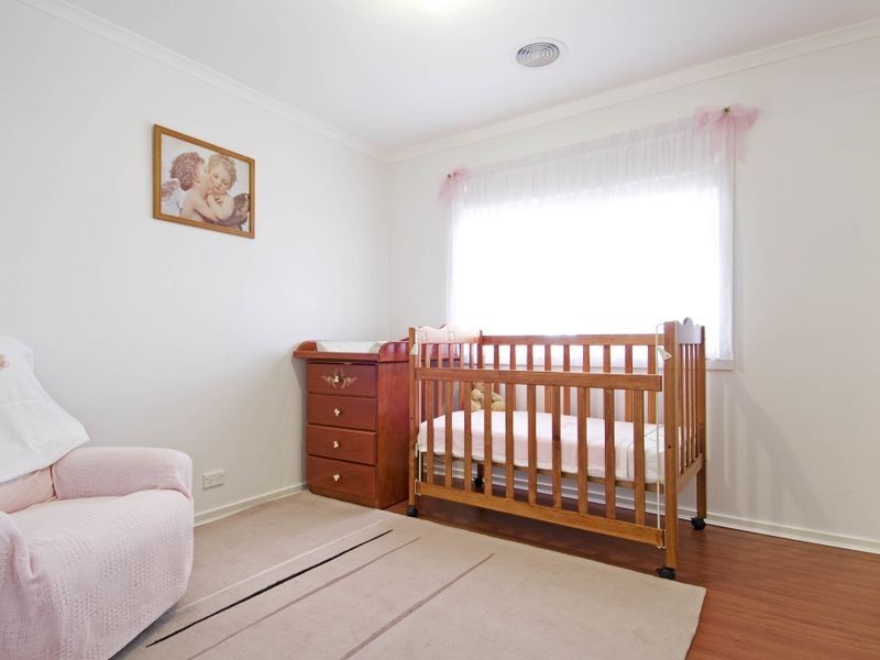 8 Triton Street, Dunlop ACT 2615