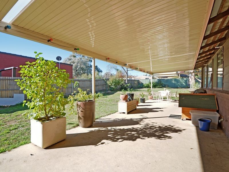 3 Aldcorn Place, Charnwood ACT 2615