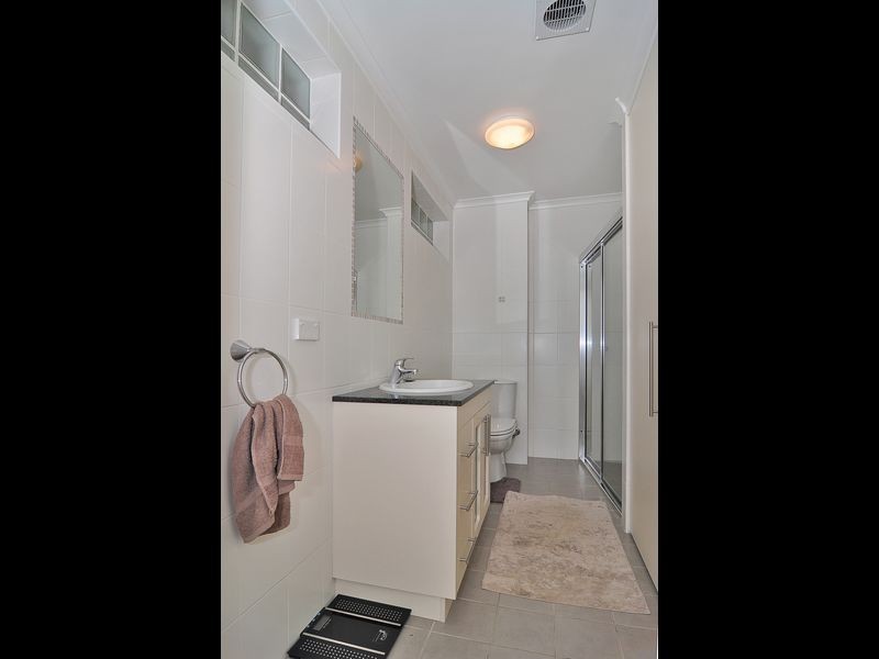 92/68 Hardwick Crescent, Holt ACT 2615