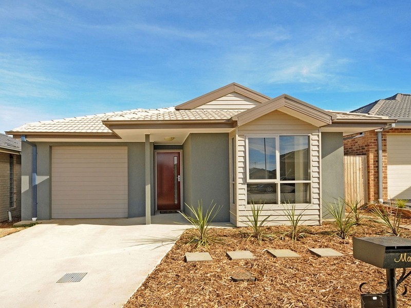 17 Joan Bradley Street, Franklin ACT 2913