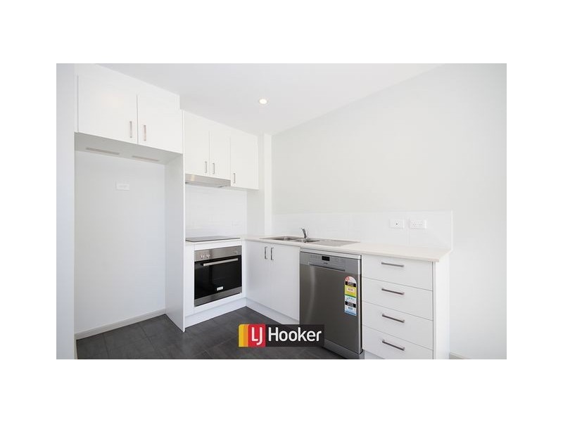 8/64 Hardwick Crescent, Holt ACT 2615