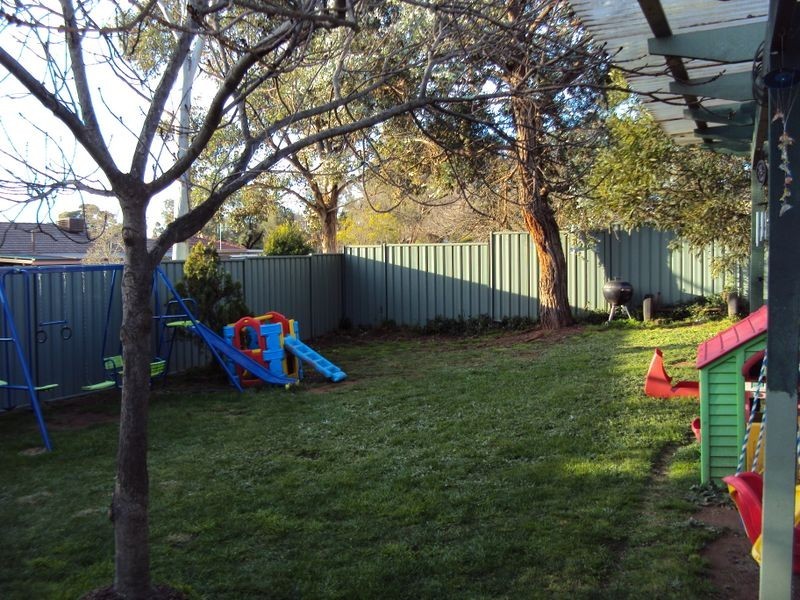 9 Napthali Close, Charnwood ACT 2615