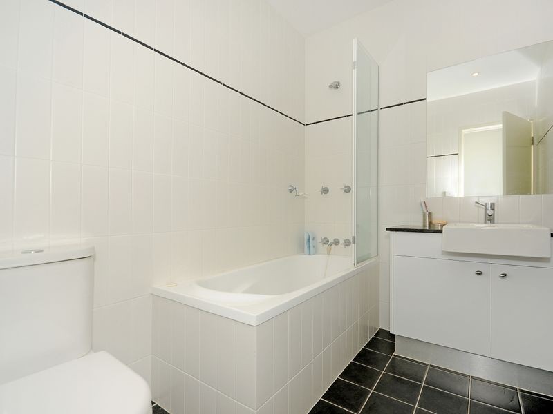 71/10 Hinder Street, Gungahlin ACT 2912