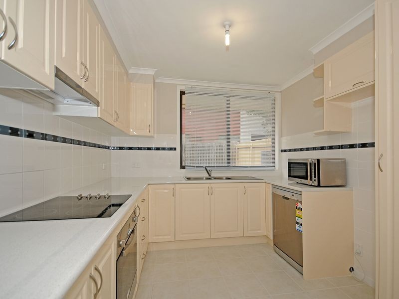 17 Crowley Court, Charnwood ACT 2615