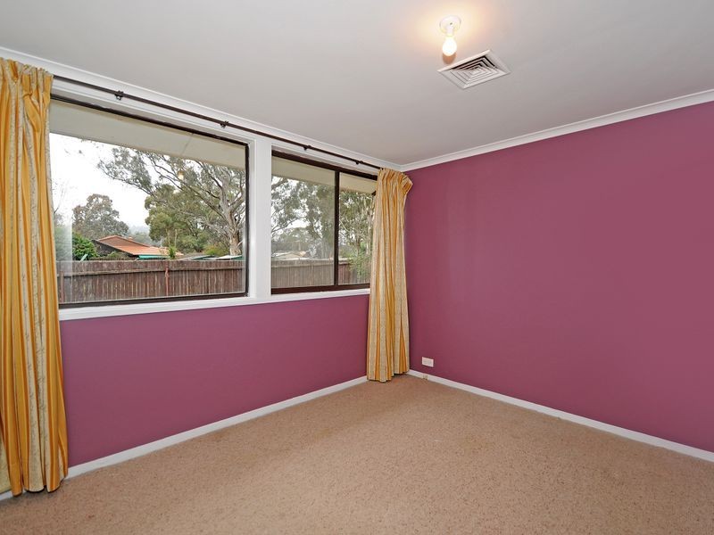 17 Crowley Court, Charnwood ACT 2615