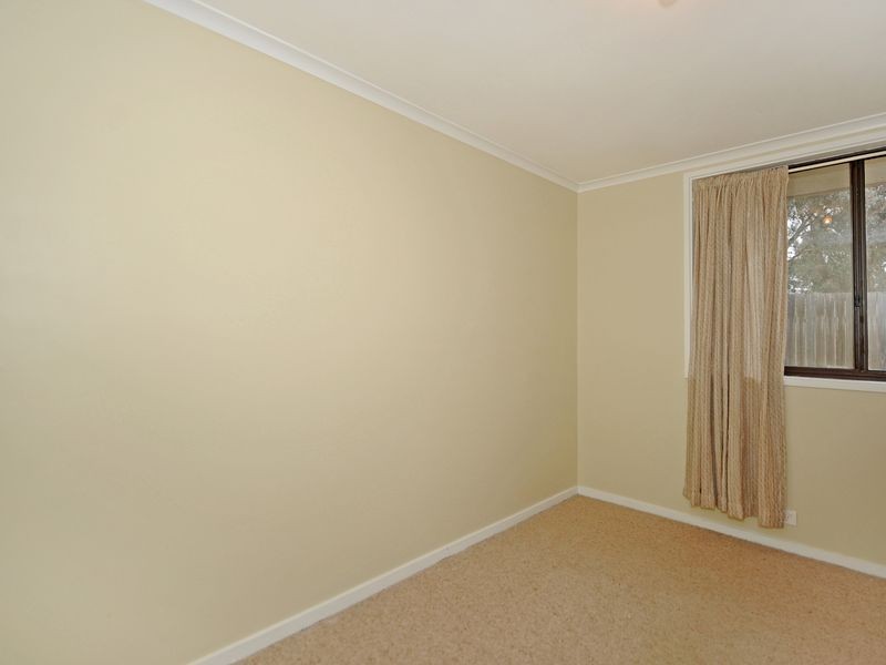 17 Crowley Court, Charnwood ACT 2615