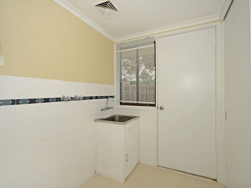 17 Crowley Court, Charnwood ACT 2615