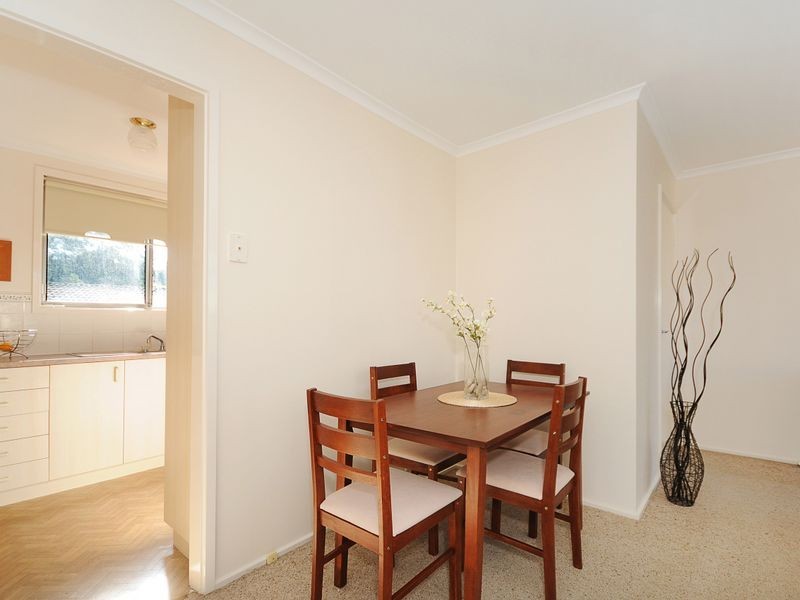 11 Scobie Place, Holt ACT 2615