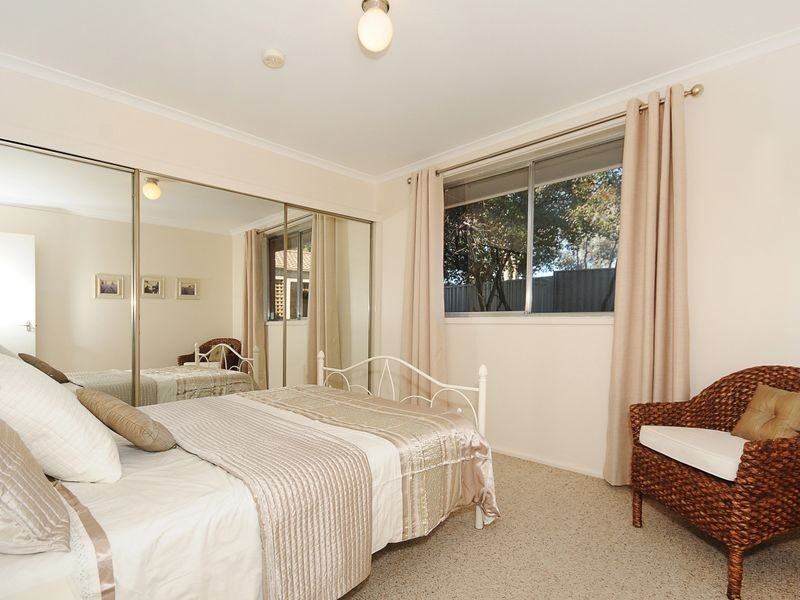 11 Scobie Place, Holt ACT 2615