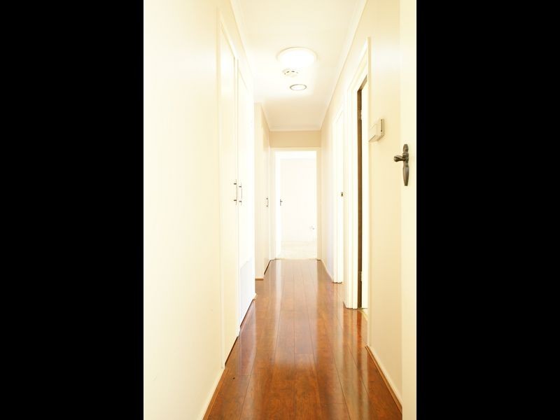 31 Dalley Crescent, Latham ACT 2615