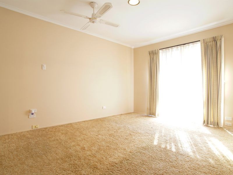 31 Dalley Crescent, Latham ACT 2615