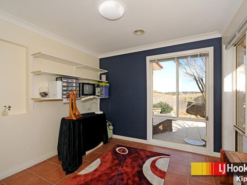 76 Hugh Mckay Crescent, Dunlop ACT 2615