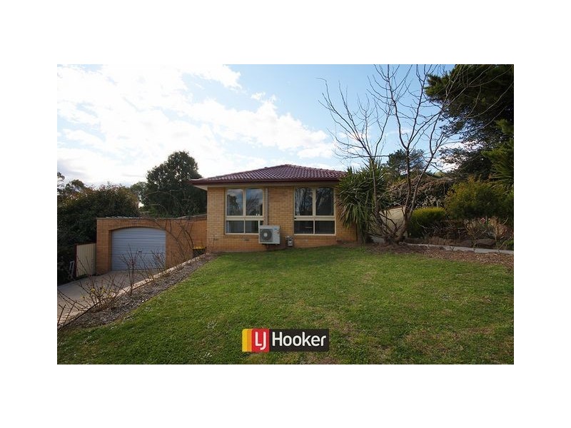 4 Berne Crescent, Macgregor ACT 2615
