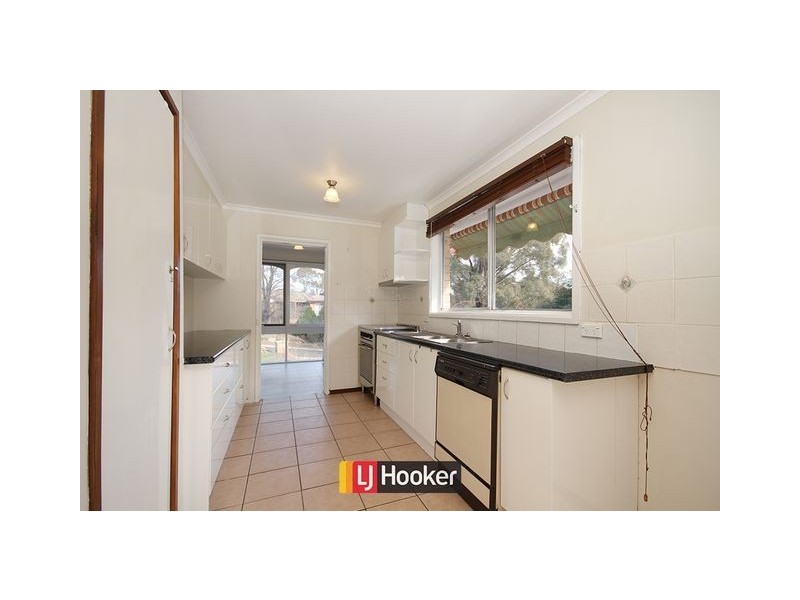 4 Berne Crescent, Macgregor ACT 2615