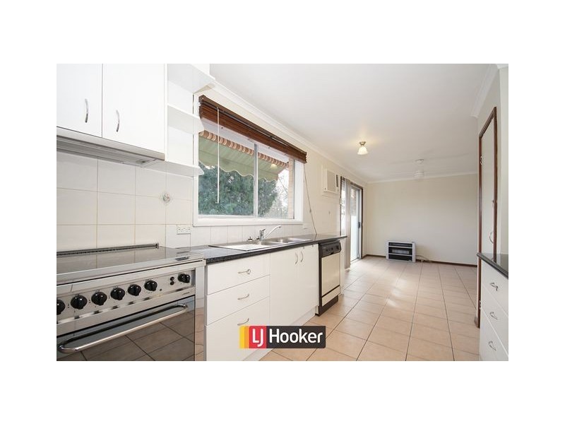 4 Berne Crescent, Macgregor ACT 2615