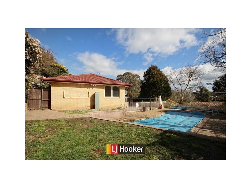 4 Berne Crescent, Macgregor ACT 2615