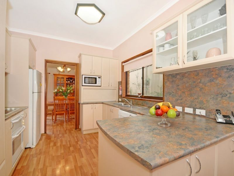 8 Arietta Close, Charnwood ACT 2615