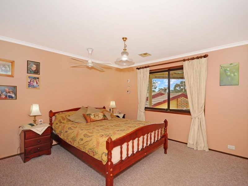 8 Arietta Close, Charnwood ACT 2615