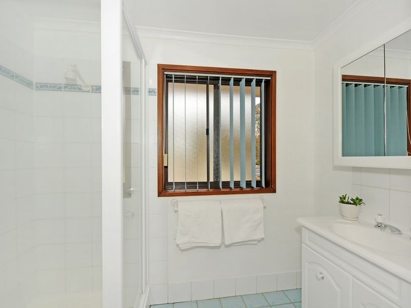 8 Arietta Close, Charnwood ACT 2615