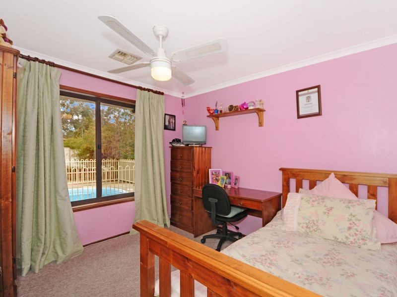 8 Arietta Close, Charnwood ACT 2615
