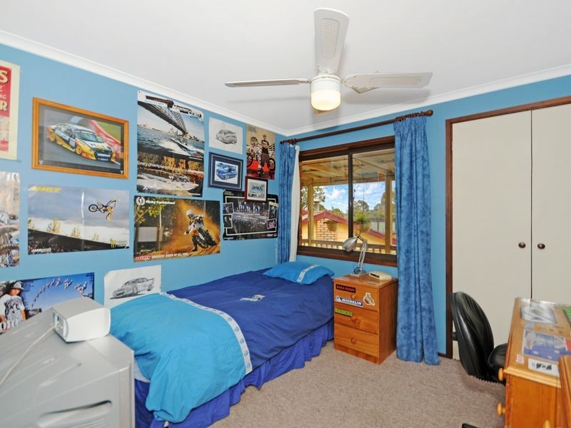 8 Arietta Close, Charnwood ACT 2615
