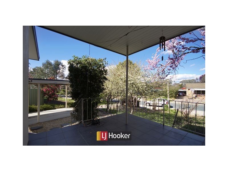 24 Edwards Street, Higgins ACT 2615