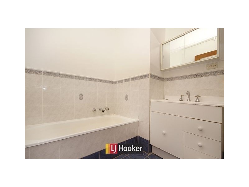 24 Edwards Street, Higgins ACT 2615