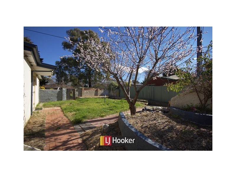 24 Edwards Street, Higgins ACT 2615