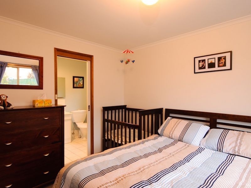 7 Leason Close, Dunlop ACT 2615