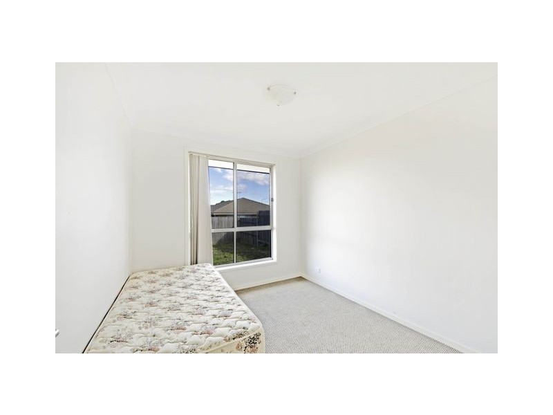 14 Rowland Street, Macgregor ACT 2615