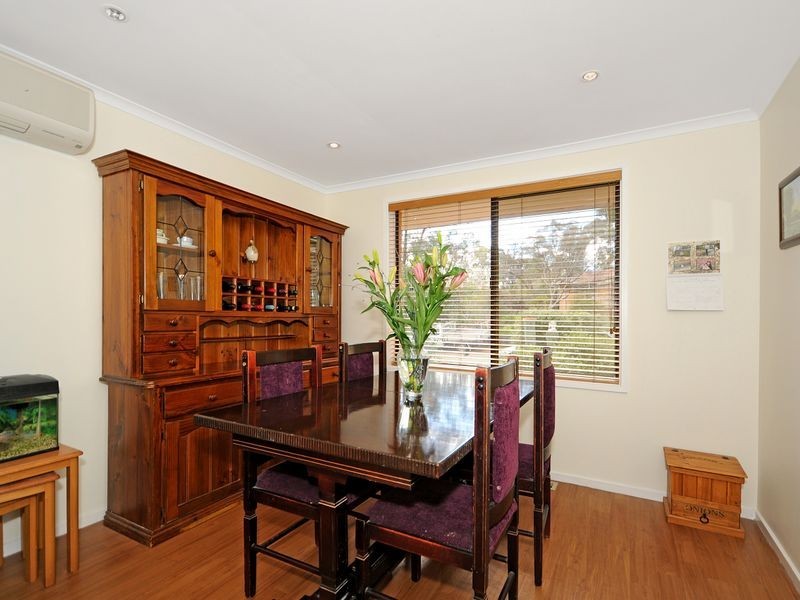 6 Birnie Place, Charnwood ACT 2615
