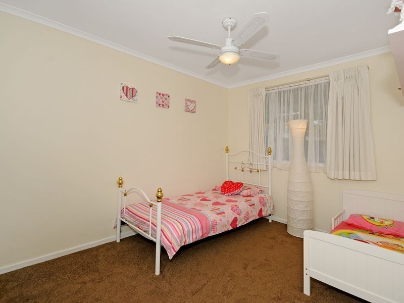 6 Birnie Place, Charnwood ACT 2615