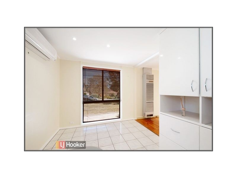 5 Prevost Place, Macgregor ACT 2615