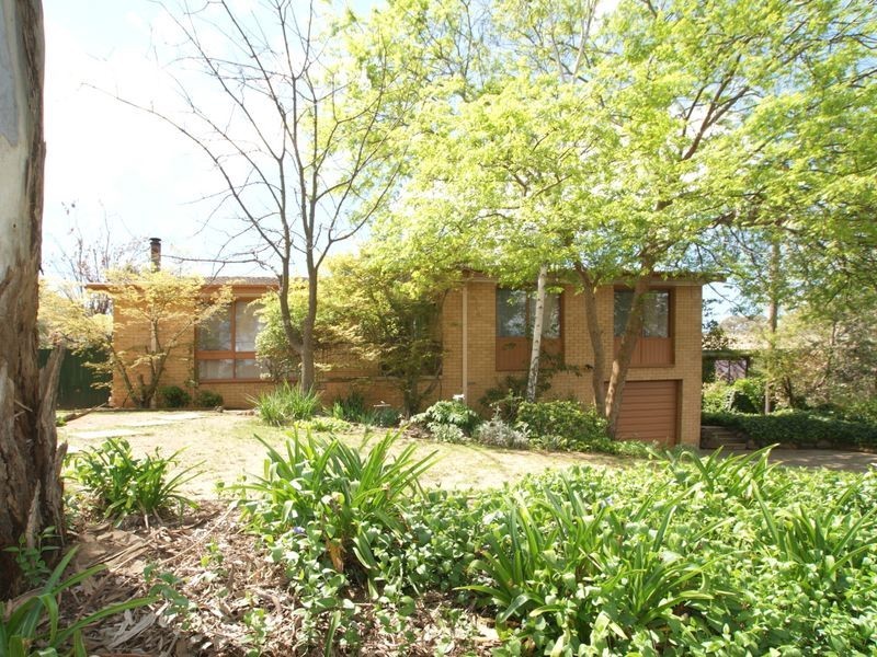 3 Maund Place, Macgregor ACT 2615