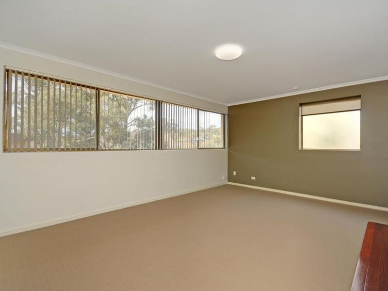 1/32 Marshall Street, Farrer ACT 2607