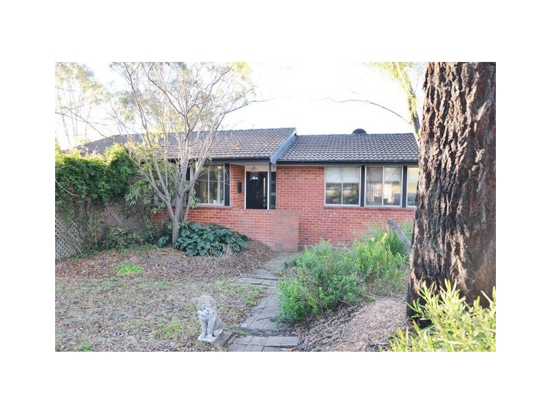 10 Cazaly Close, Holt ACT 2615