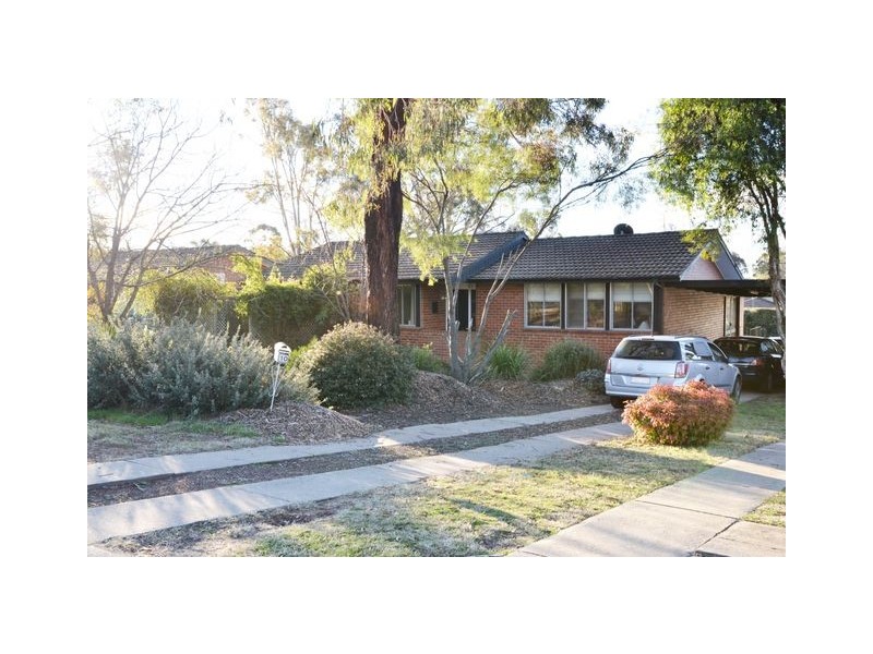 10 Cazaly Close, Holt ACT 2615