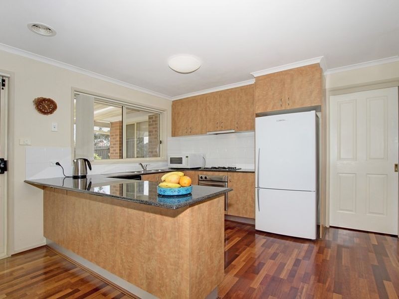 2 Tarrant Crescent, Dunlop ACT 2615