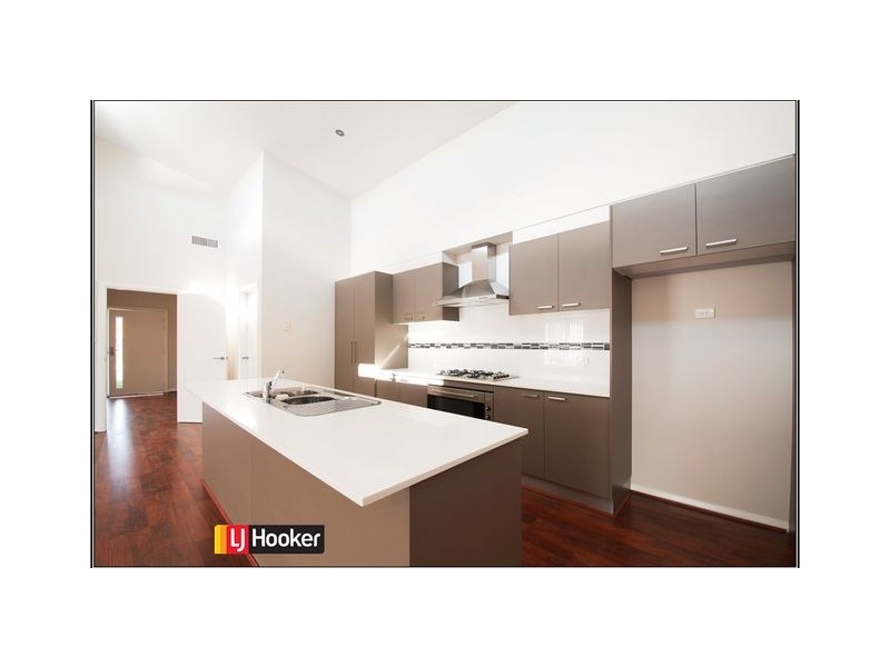 59 Macfarlane Burnett Avenue, Macgregor ACT 2615